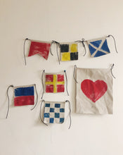 SIGNAL FLAG