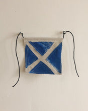 SIGNAL FLAG